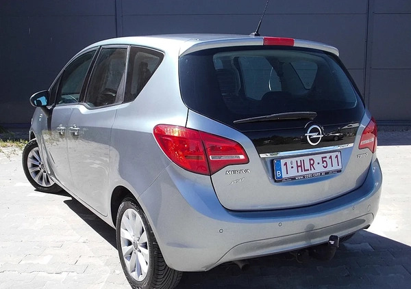 Opel Meriva cena 22900 przebieg: 193000, rok produkcji 2012 z Małogoszcz małe 379